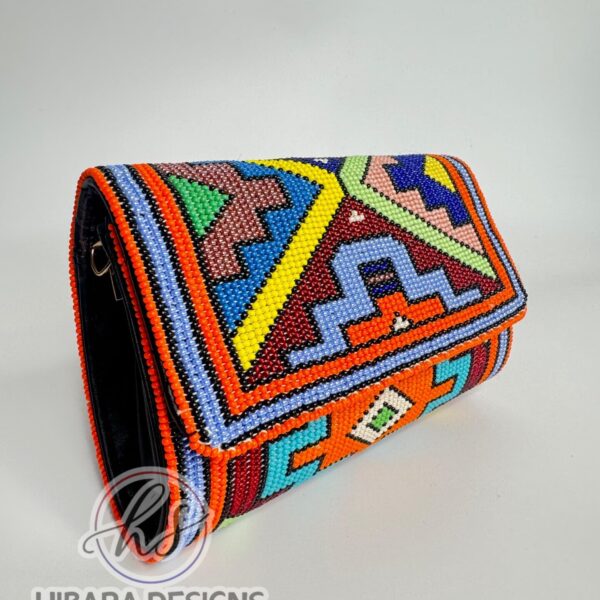 54f8c1cc 1091 4db5 84f1 6d932d3394d0