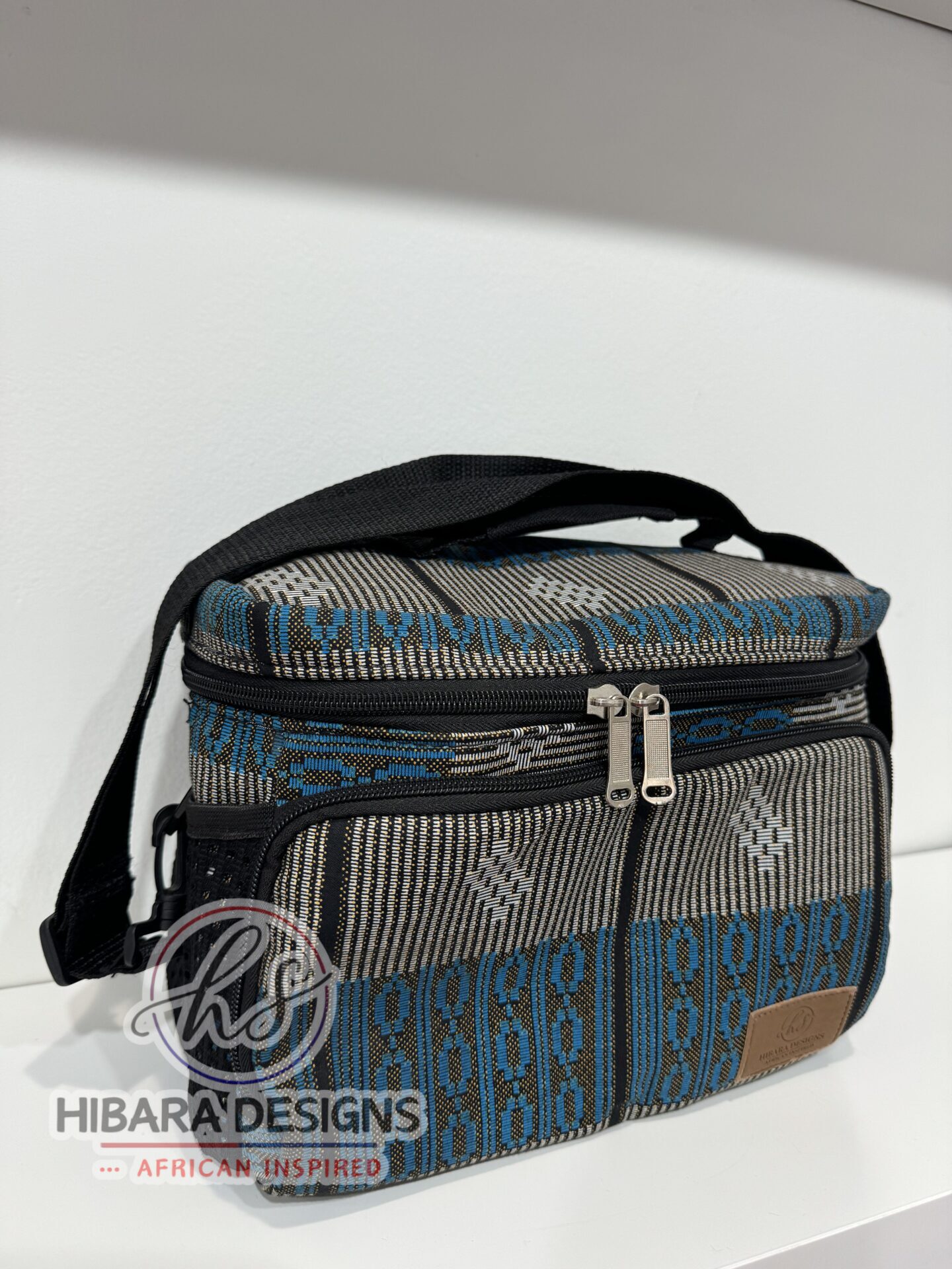 Geo Gray Medium lunchbox