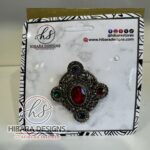 Rhinestone round C brooch (multicolor) - Image 3