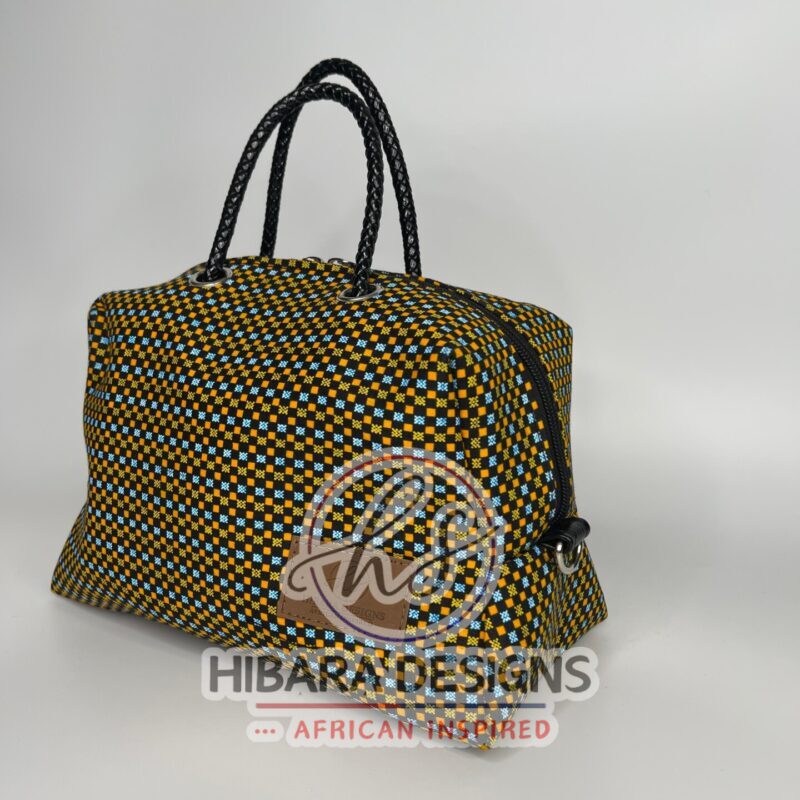 Fashion is Beauty. Beauty propels Fashion. Our signature bag can be use for multi things like as a Makeup bag, work bag, diaper and wipe holder bag etc Shop this Ankara handmade multi purpose bag. made with a beautifully patterned African prints. You can wash and re-use this bag whenever you feel its dirty. Another advantage is that this Ankara print makeup bag doesn't lock in stains from makeup products