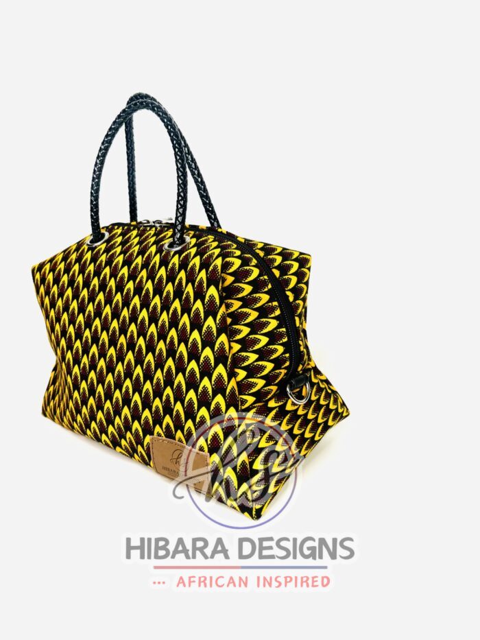 Fashion is Beauty. Beauty propels Fashion. Our signature bag can be use for multi things like as a Makeup bag, work bag, diaper and wipe holder bag etc Shop this Ankara handmade multi purpose bag. made with a beautifully patterned African prints. You can wash and re-use this bag whenever you feel its dirty. Another advantage is that this Ankara print makeup bag doesn't lock in stains from makeup products