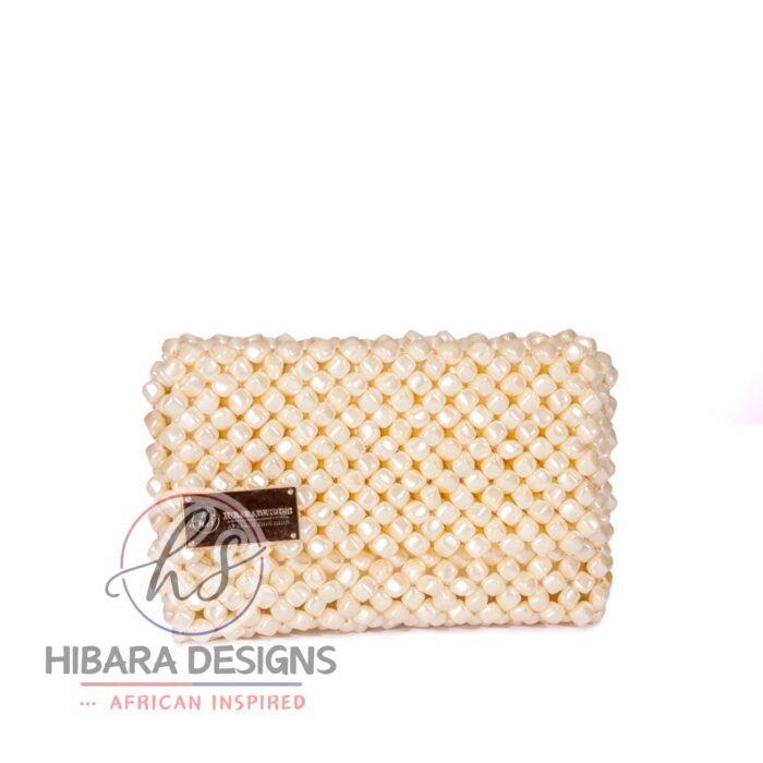 Pearl Pebble ‘s Ooni Small Beaded Clutch